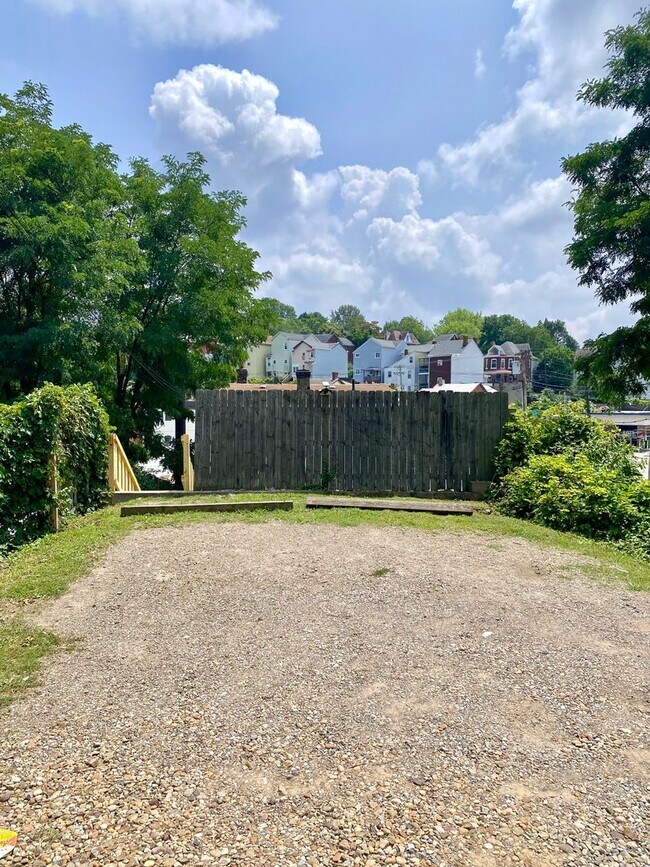 Photo - 1126 Arlington Ave Unit Apt 2