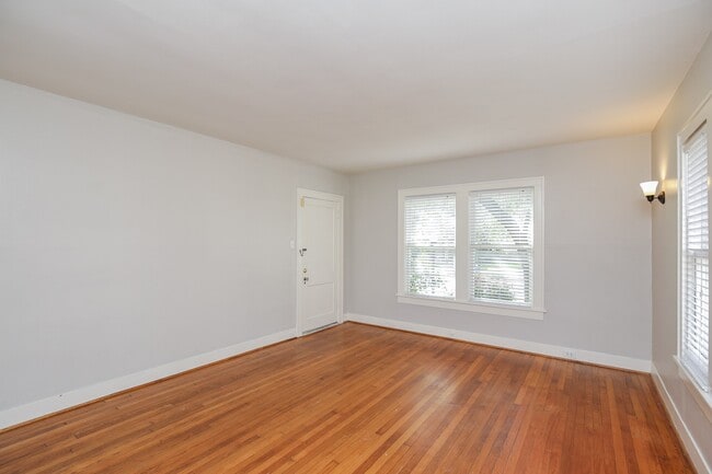 Photo - 1632 Bonnie Brae St