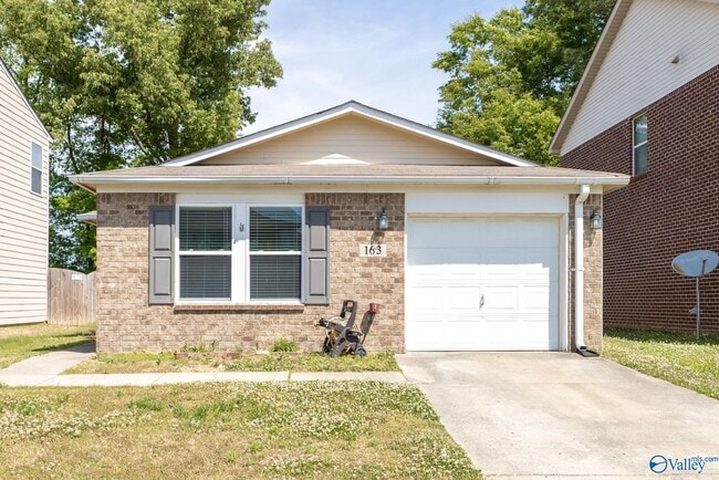 Building Photo - 163 Sedgewick Dr
