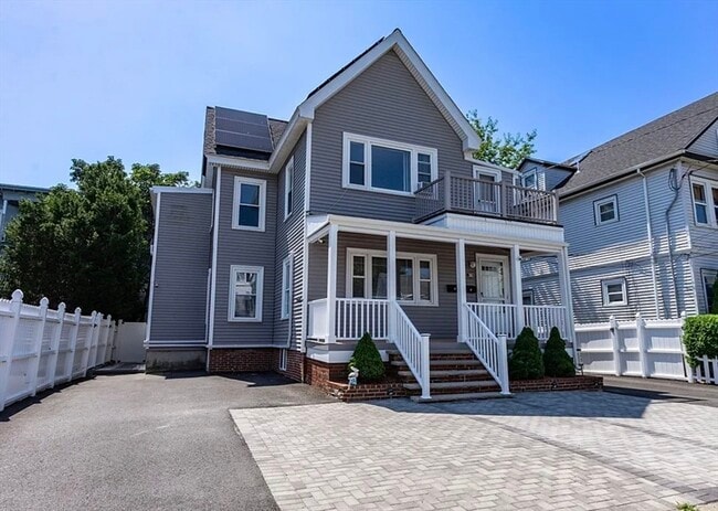 Building Photo - 29 Dolphin Ave