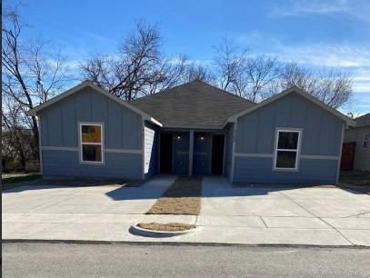 Photo - 2203 Henry St Townhome