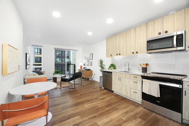 WestBuilding-Unit-W753.2