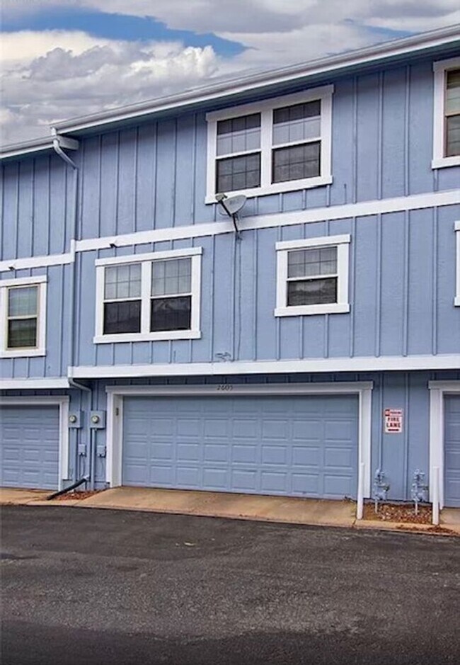 Photo - Three Bedroom Townhome with Pool