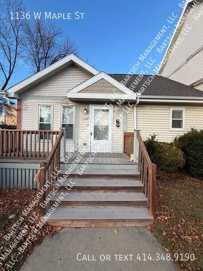 Photo - 1136 W Maple St