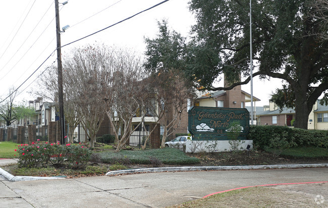 Greenbriar Park North - Greenbriar Park North Apartments