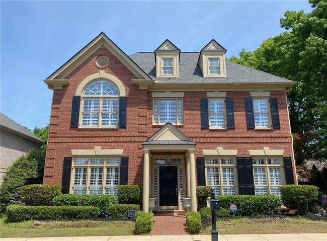 Building Photo - 2133 Lucerne Ln SE