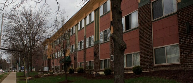 Photo - Abbot Manor (910 Apartments, LLC)