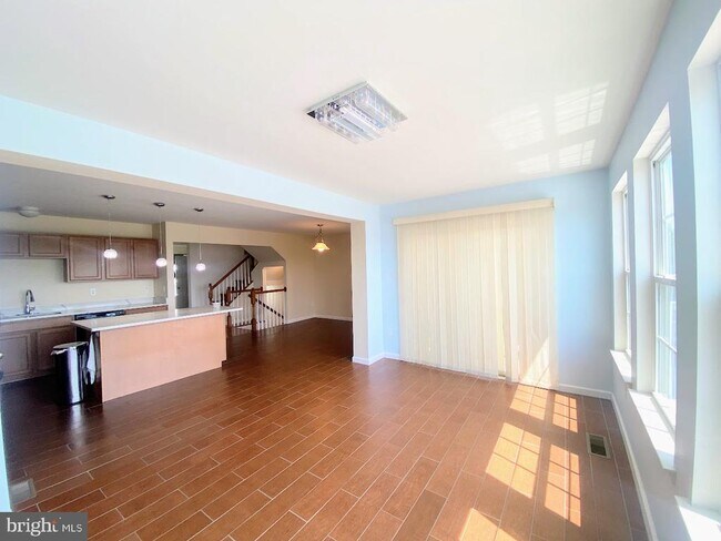 Photo - 172 S Savanna Dr