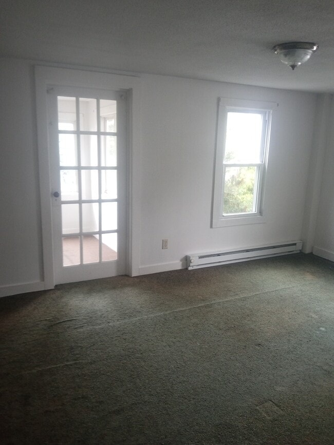 Photo - 166 Divinity St