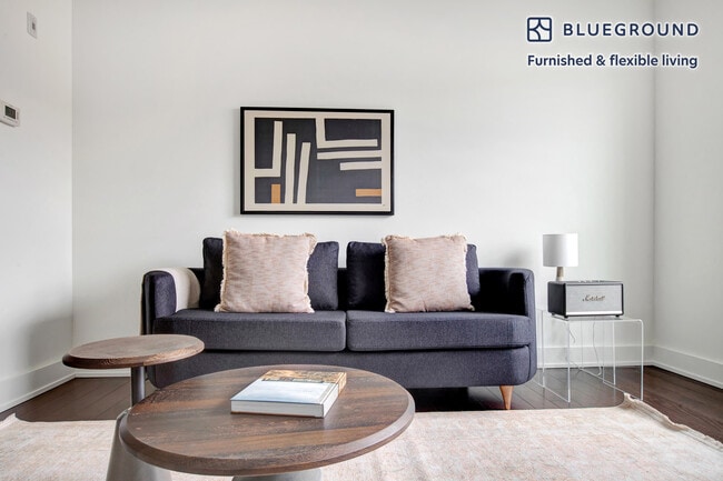 Photo - 90 Fawcett St Unit FL3-ID527