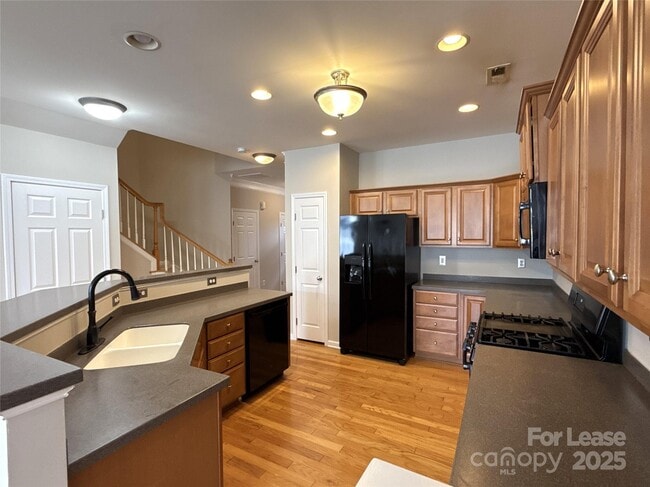Photo - 8130 Bridgegate Dr