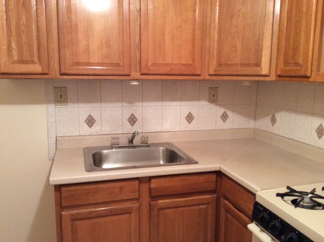 Building Photo - 12917 158th St Rental