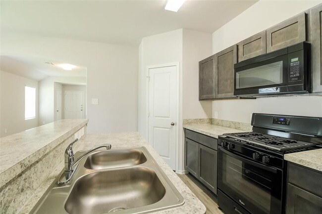 Photo - 2416 Bull Trout Dr Casa