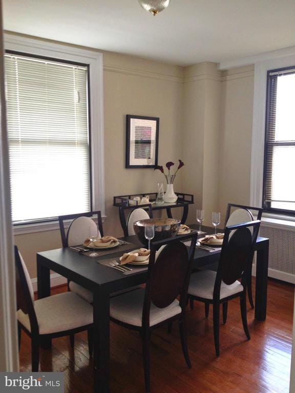 Building Photo - 2031 Locust St Unit 702