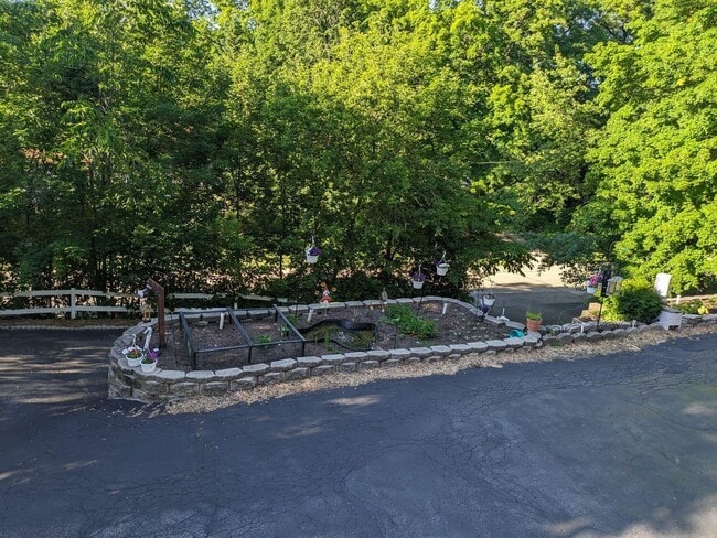 Photo - 21225 Mary Lynn Dr
