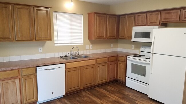 Photo - 3611 Ave G Unidad 1