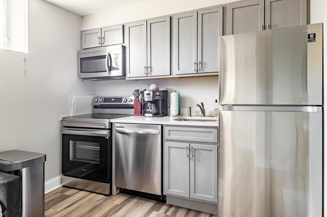 Photo - 708 North Carolina Ave SE Unit ID1011209P