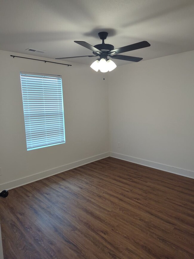 917 Arrowhead St Unit 1