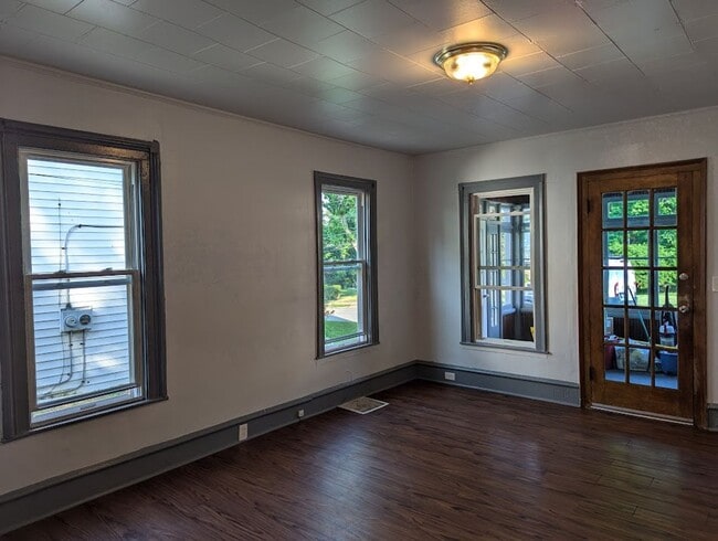 Photo - 695/697 Highland Ave Unit 697 Highland Ave