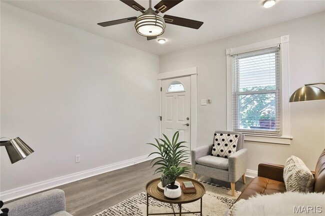Photo - 6059 Odell St