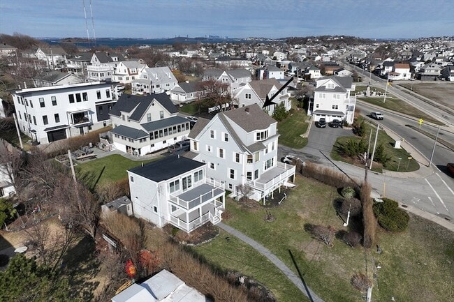 Building Photo - 7 Whitehead Ave Unit 1