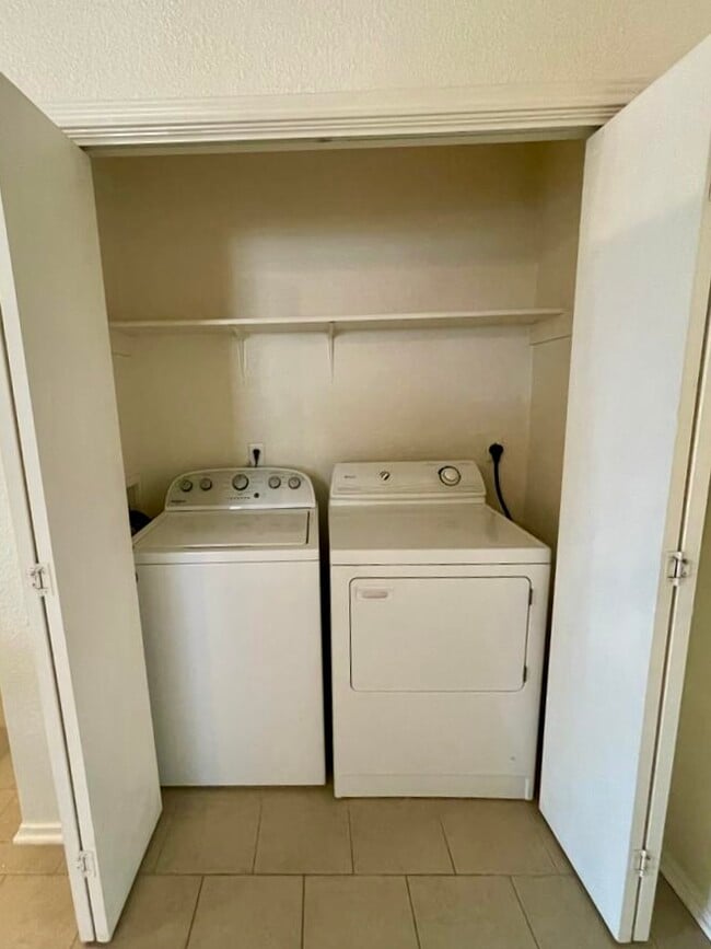 Laundry Room - 4104 Terri Linn