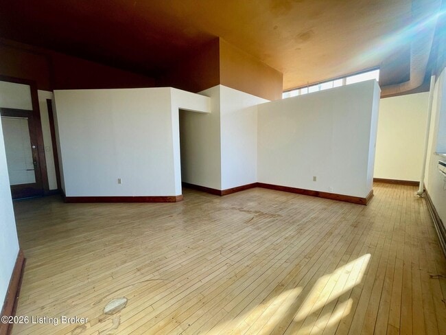 Photo - 1516 Hepburn Ave Unit 4