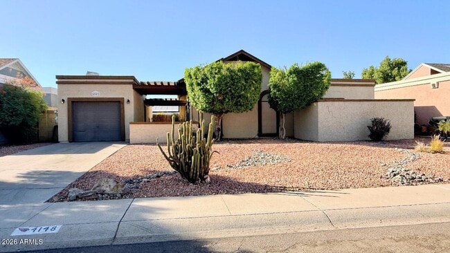 Building Photo - 4148 W Villa Maria Dr