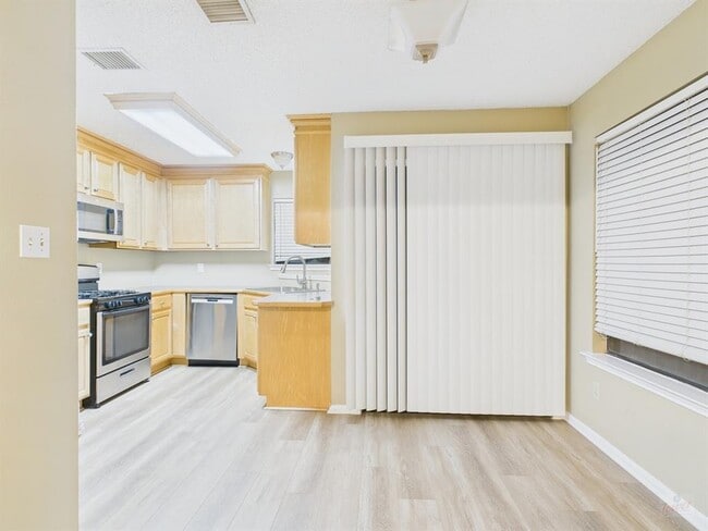 Photo - 14405 Tiffer Ln