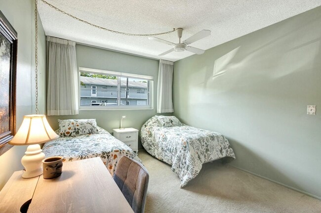 Photo - 2320 SW 22nd Ave Unit 211