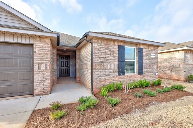 Photo - 10508 SW 41st Pl