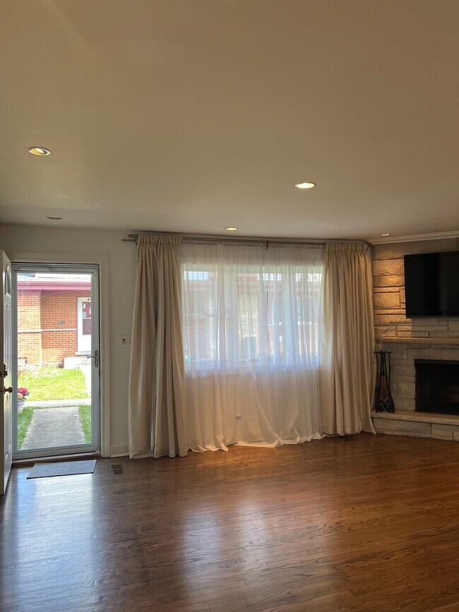 Photo - 412 Glendale Rd