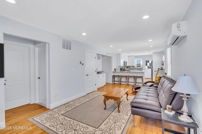 410 4th Ave
