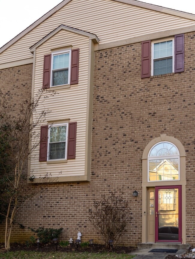 Photo - 16015 Elegant Ct