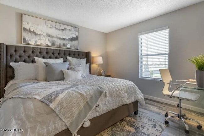 Photo - 17031 N 11th Ave Unidad 1