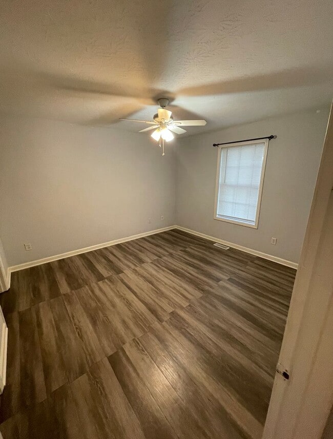 3 Bed 2 Bath House in Warren East District Rental For Rent in Bowling