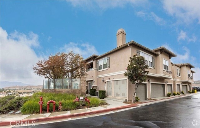 Building Photo - 15636 Vista Way Unit 110 Rental
