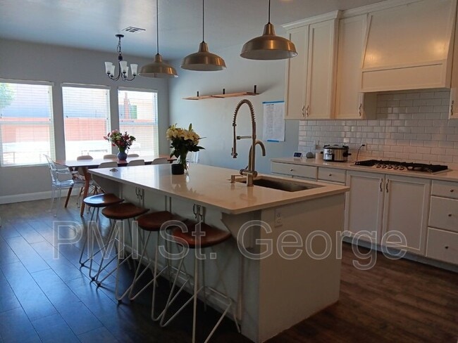 Photo - 3304 East 3050 S St