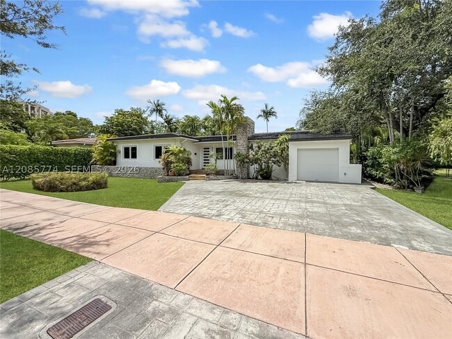 Photo - 3128 Coconut Grove Dr