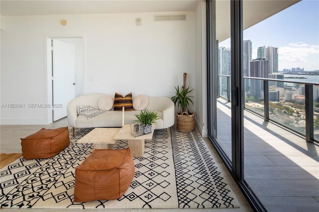 Photo - 121 NE 34th St Unit 2701