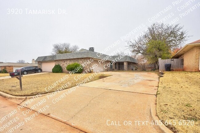 Photo - 3920 Tamarisk Dr
