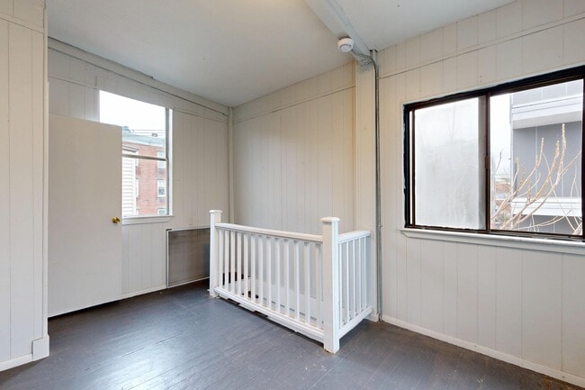 Photo - 145 Cottage St