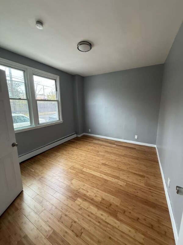 Photo - 300 Watchung Ave Unit 2