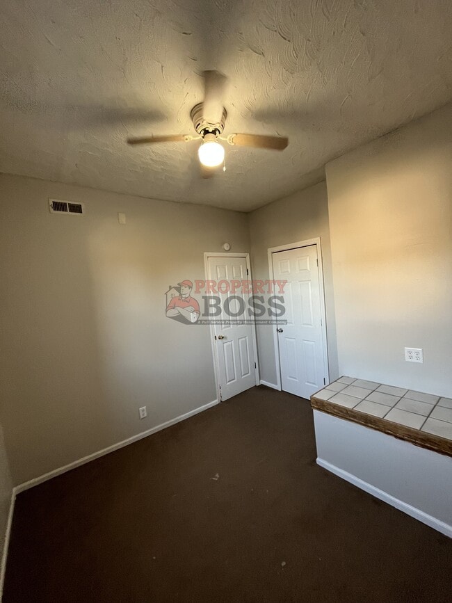 Photo - 3826 Butternut St