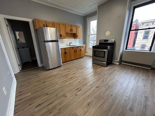 Photo - 84 Vliet St Unit 3F