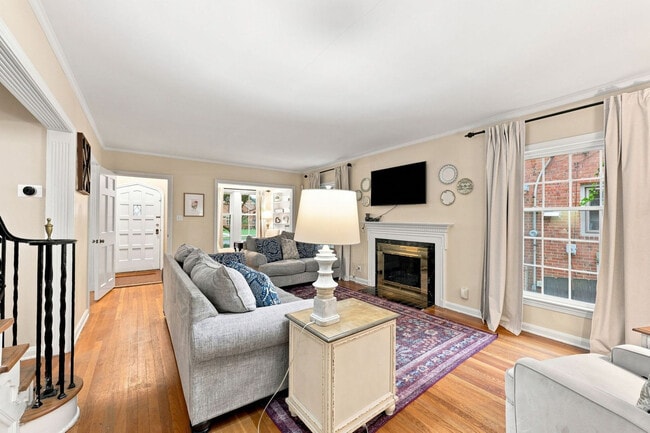 Photo - 2591 University Blvd Unit SI ID1593942P