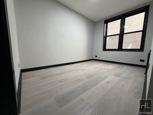 Photo - East 58th Street Unit 1C