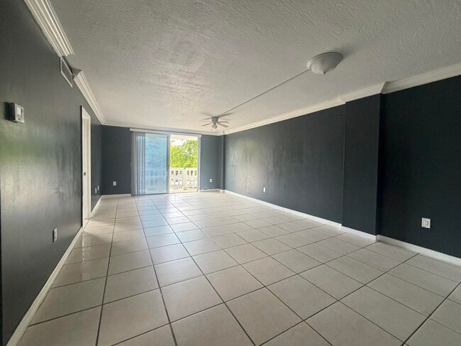Photo - 15600 NW 7th Ave Unit 303