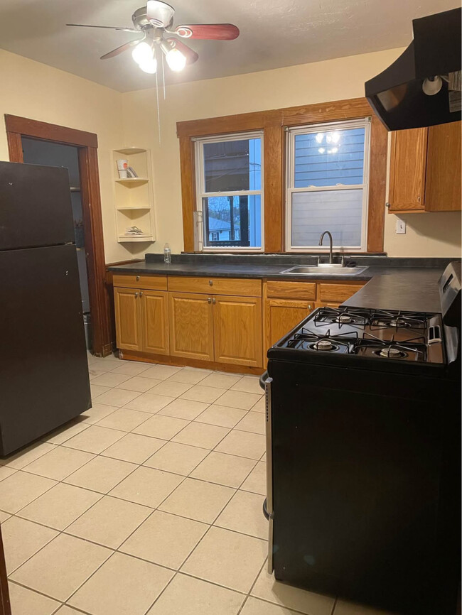 Photo - 18 Spaulding St Apartment Unit 1