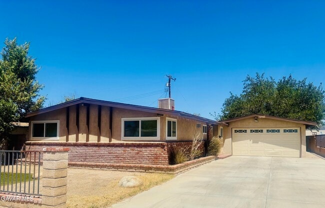 Building Photo - 38416 Pond Ave Rental